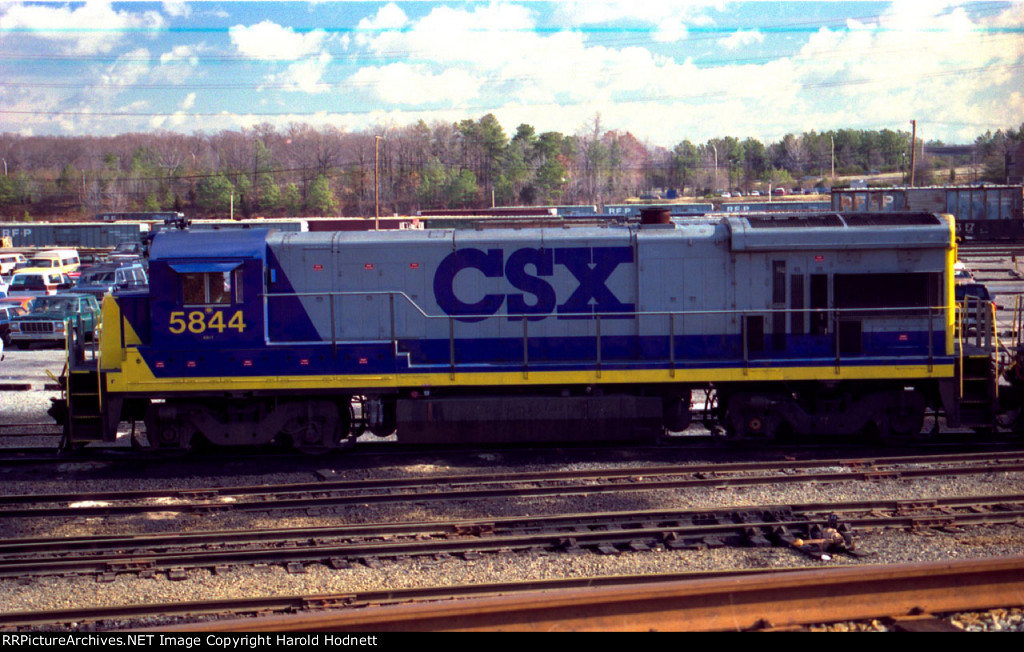 CSX 5844